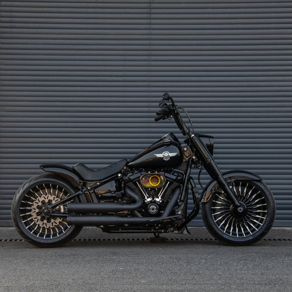 Harley Davidson Black Contrast Fatboy Motorcycle Wheel - Wizard