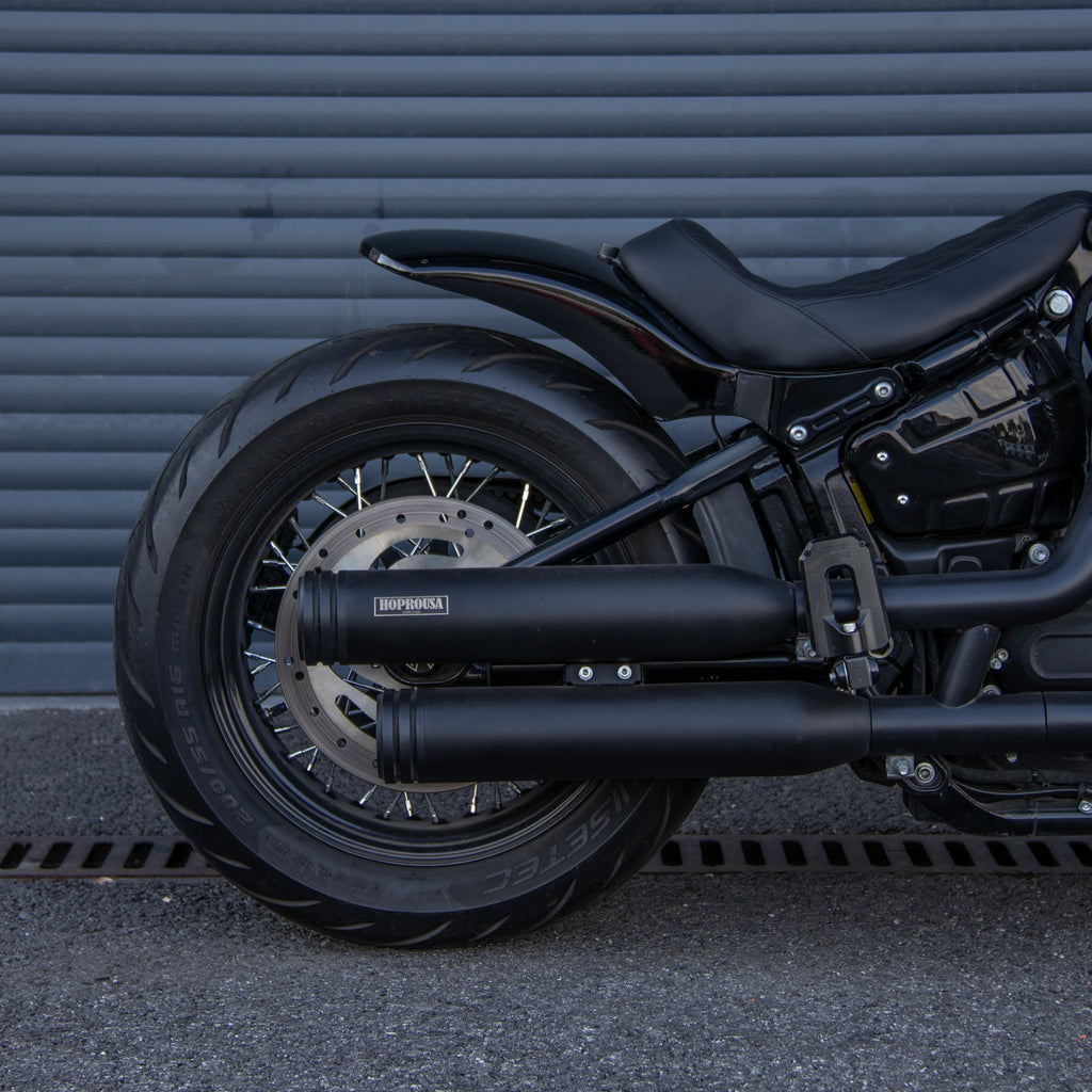 Short Rear Fender Gloss Black With Lights Plug & Play For Harley 2018 ...