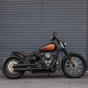 Short Rear Fender Gloss Black With Lights Plug & Play For Harley 2018-2025 Softail Street Bob Fat Bob Slim Low Rider Sports Glide Up to 180/200mm Tire