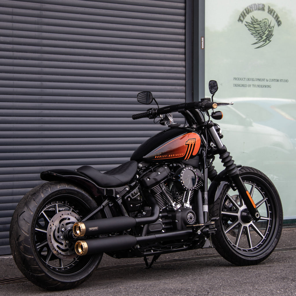 Short Rear Fender Gloss Black With Lights Plug & Play For Harley 2018 ...