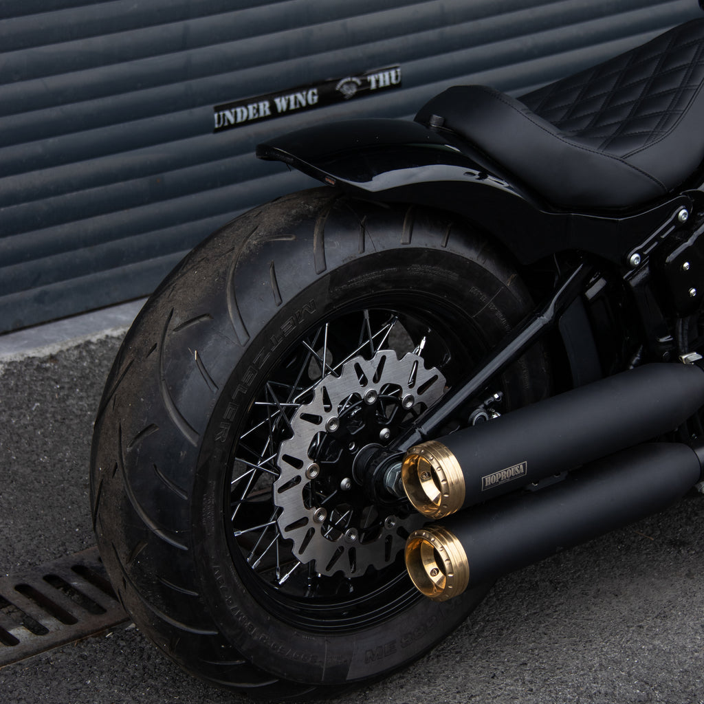 Short Rear Fender Gloss Black With Lights Plug & Play For Harley 2018 ...